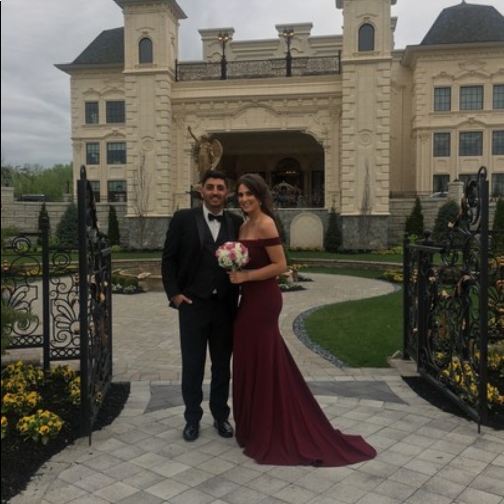 Burgundy dress maxi aspeed